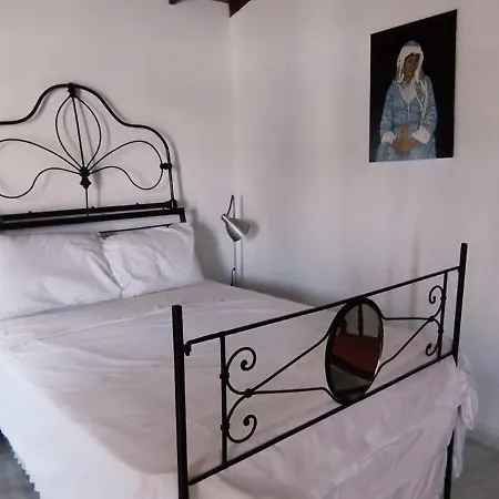 Kibris Evi *
